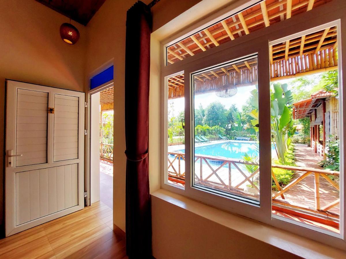 Ninh Binh Mountain Side Homestay & Cafe Bagian luar foto