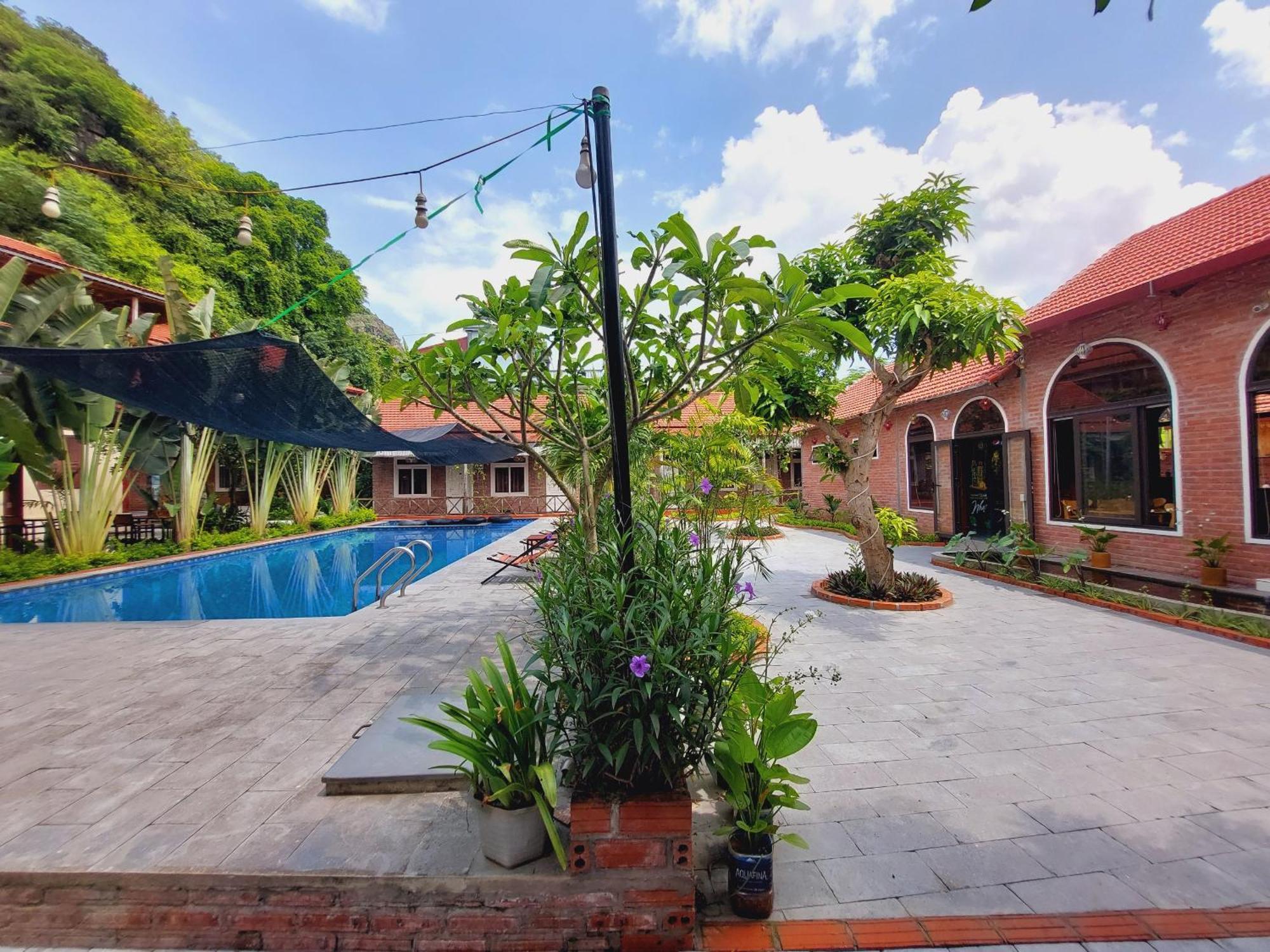 Ninh Binh Mountain Side Homestay & Cafe Bagian luar foto